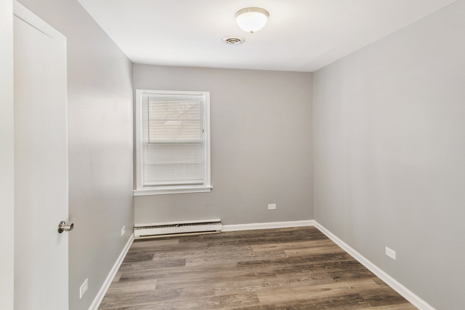 17306 Holmes Avenue Property Photo 8