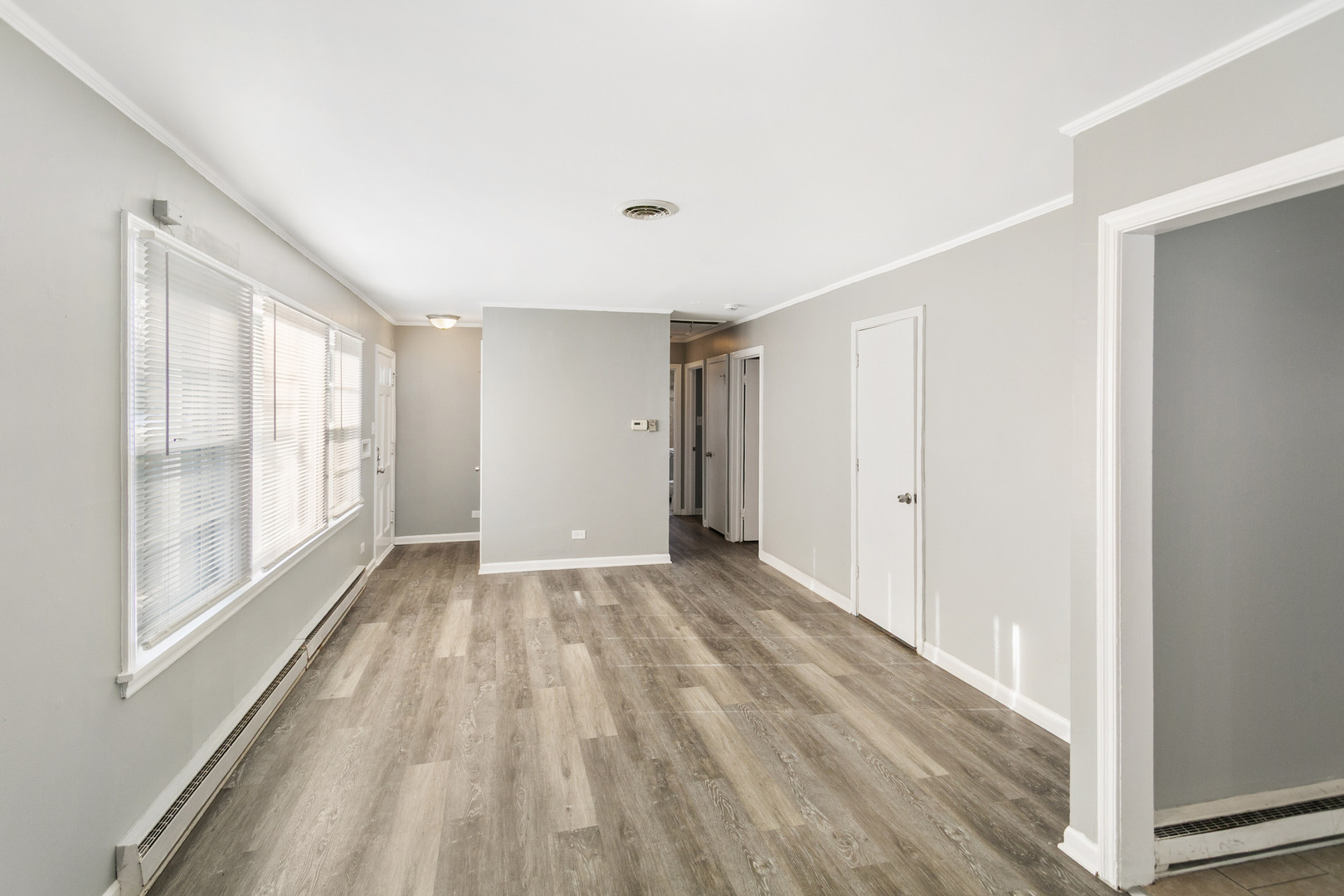 17306 Holmes Avenue Property Photo 10