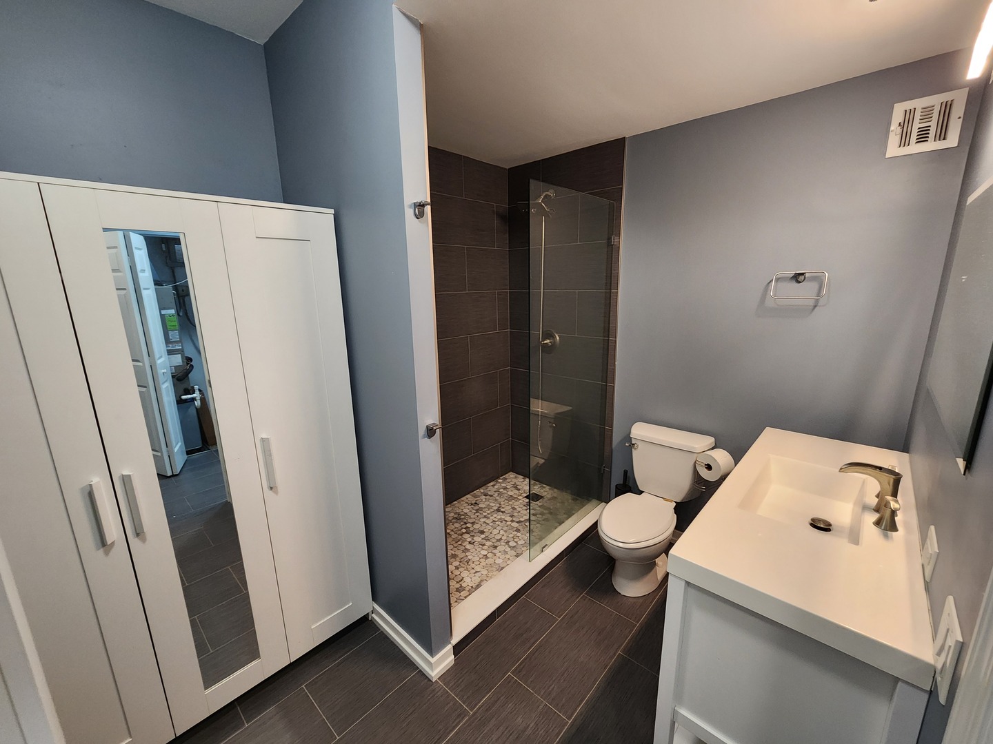 680 S Federal Street 909 Property Photo 15