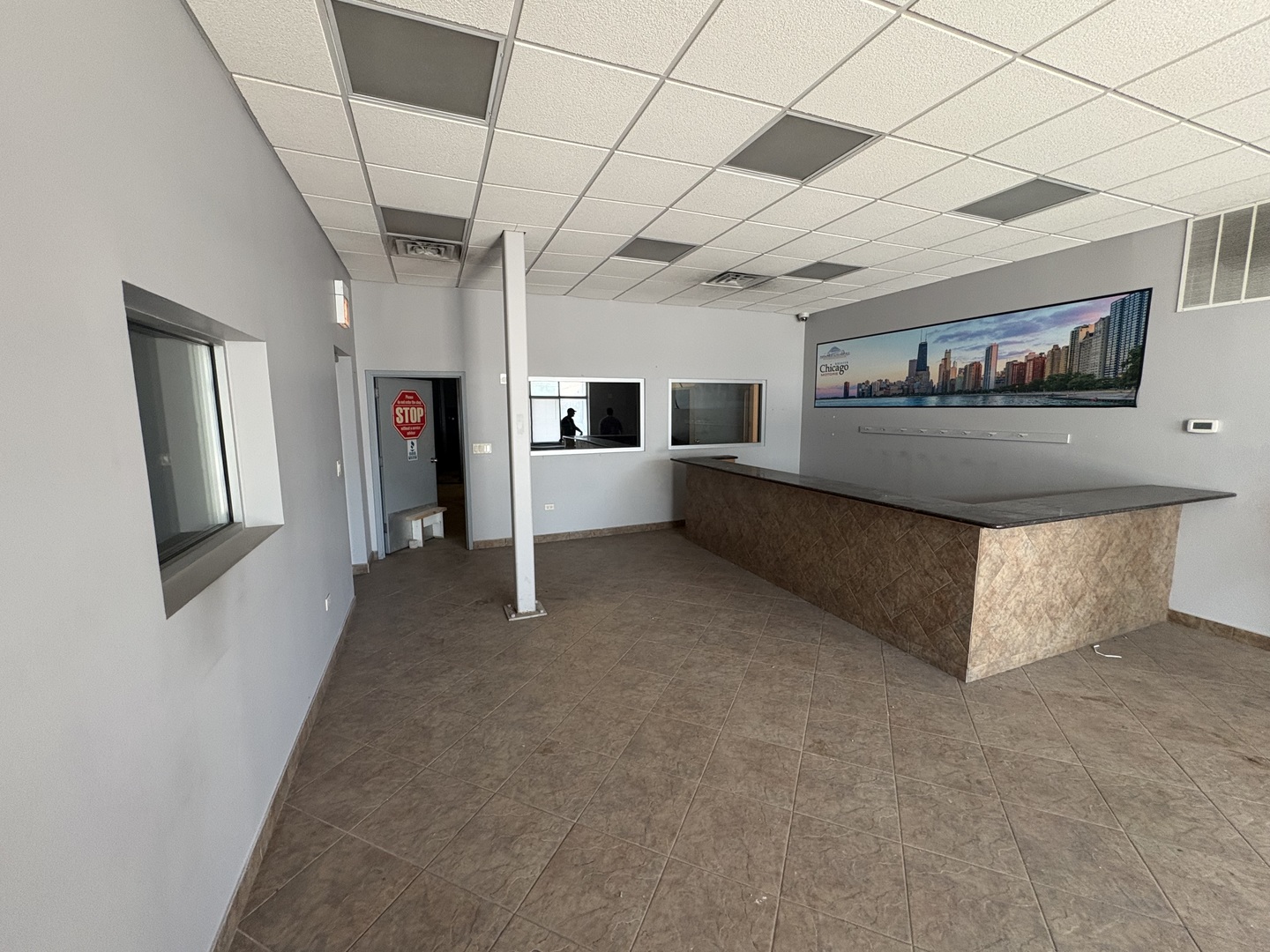 1850-60 N Elston Avenue Property Photo 4