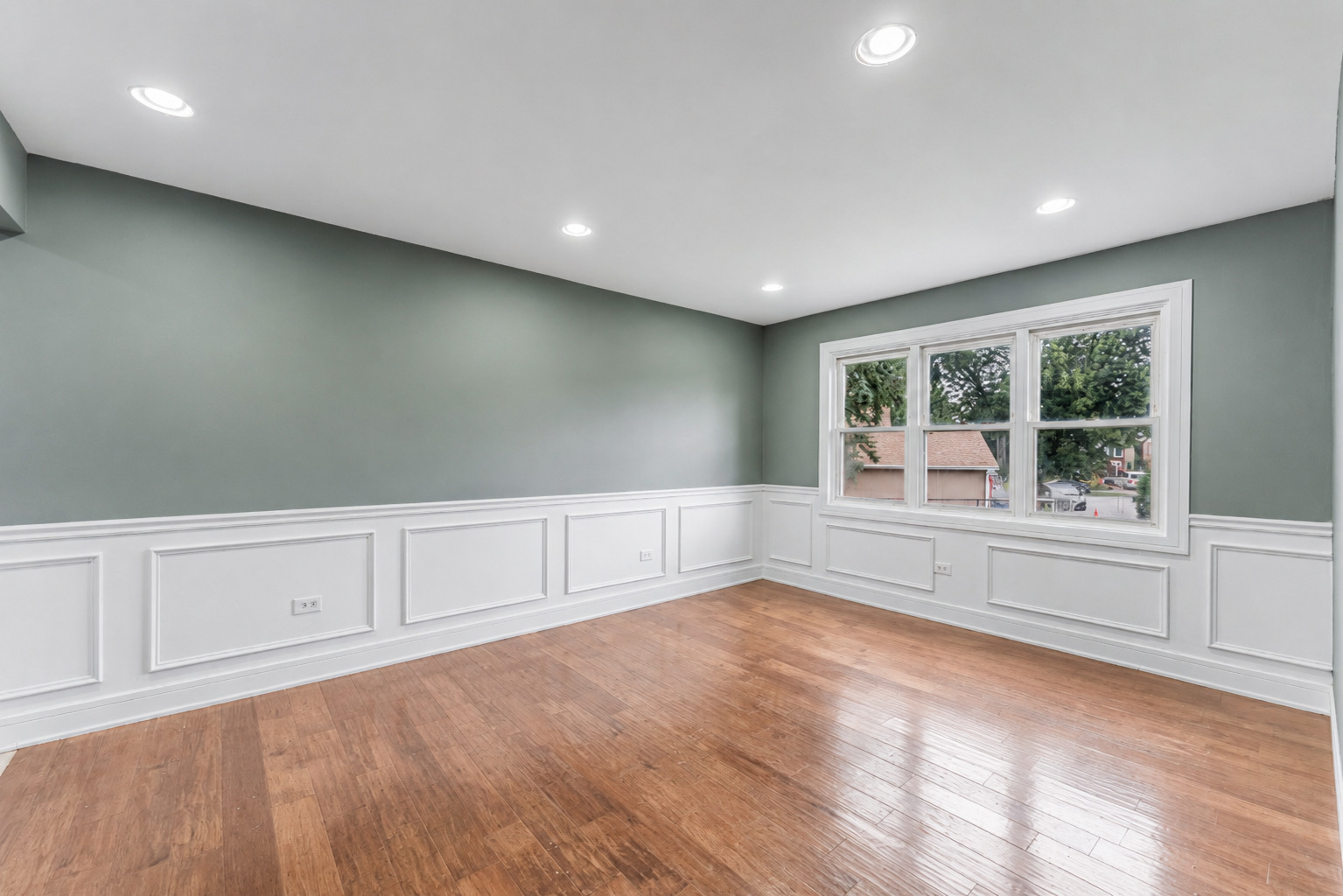3610 W Benck Drive Property Photo 2