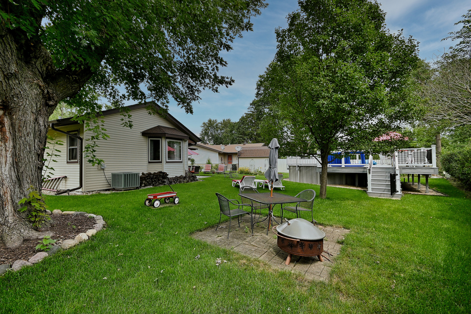 1157 Elmwood Lane Property Photo 30