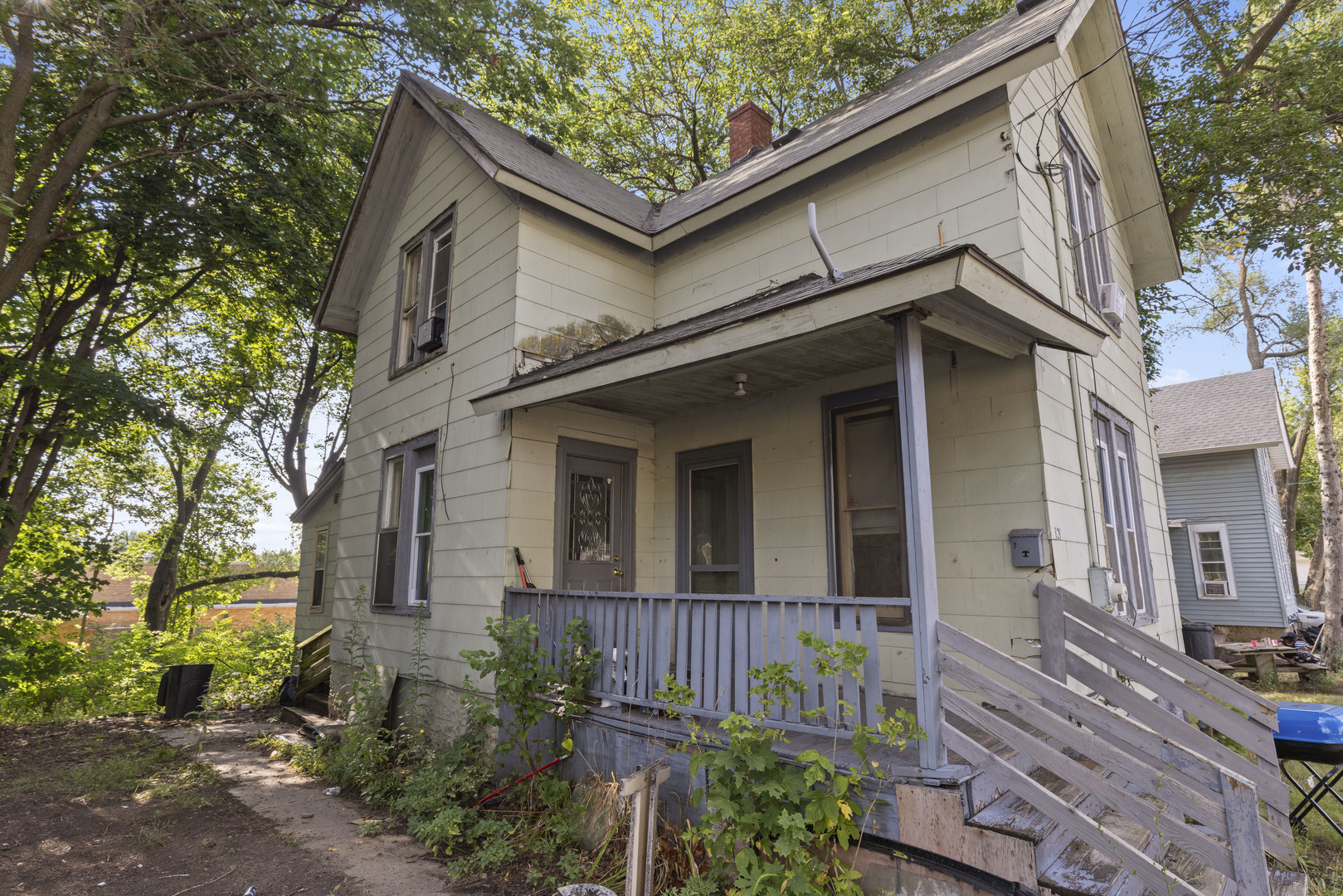 828 N Winnebago Street Property Photo 2