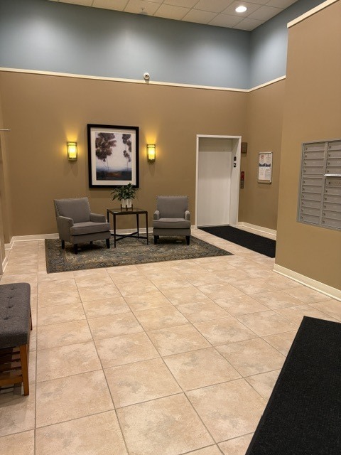 300 Village Circle 207 Property Photo 2
