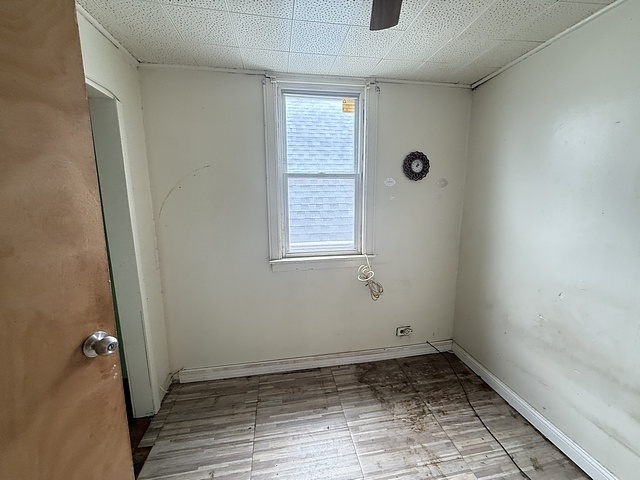 6610 S Oakley Avenue Property Photo 13