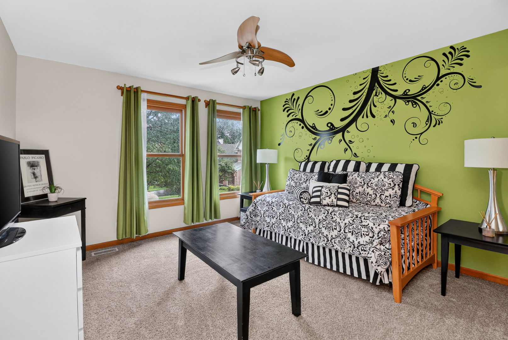 3215 Wild Meadow Lane Property Photo 28