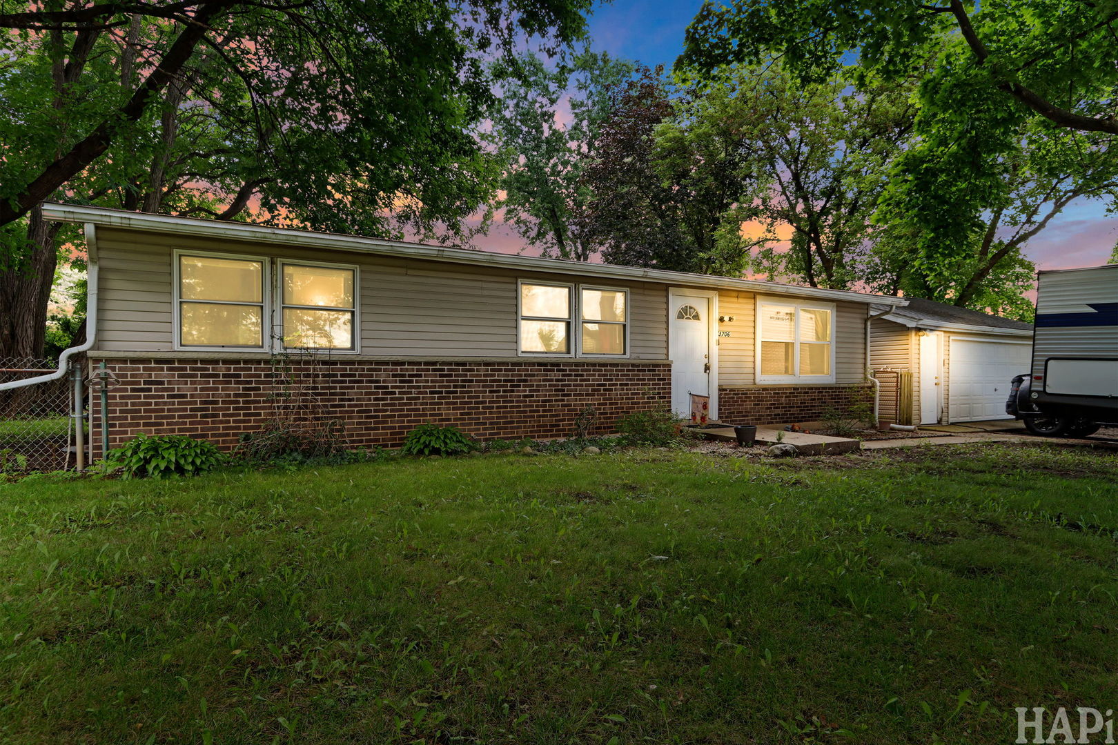 3706 Garfield Road Property Photo 1