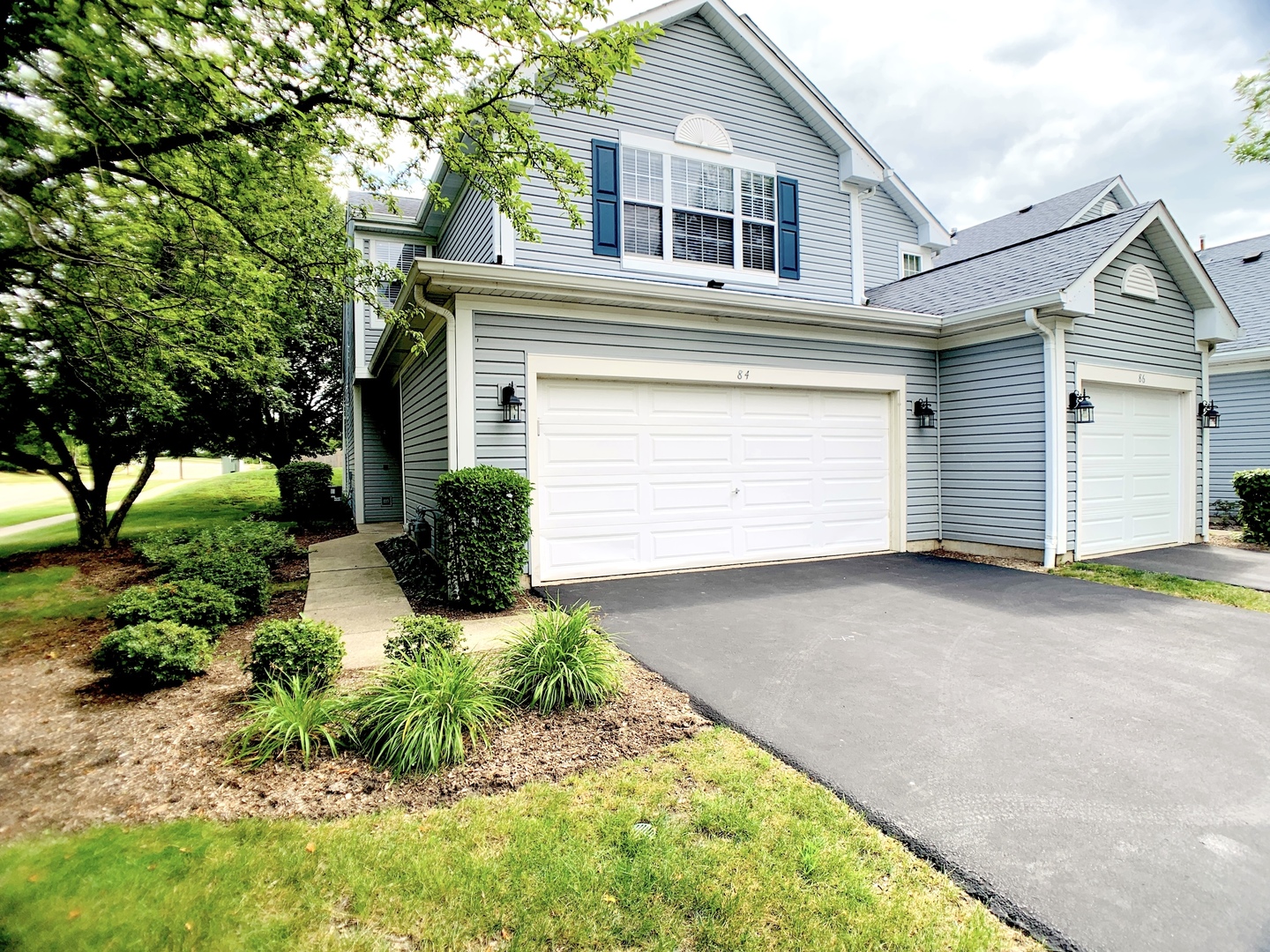 84 Harvest Gate Property Photo 1