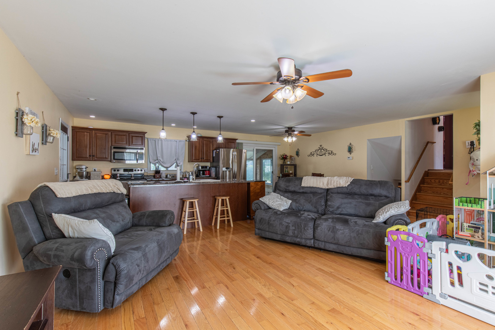 650 Erickson Drive Property Photo 3