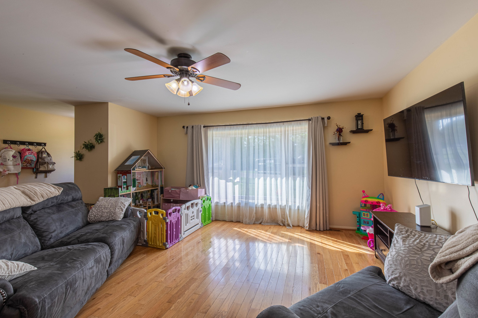650 Erickson Drive Property Photo 11