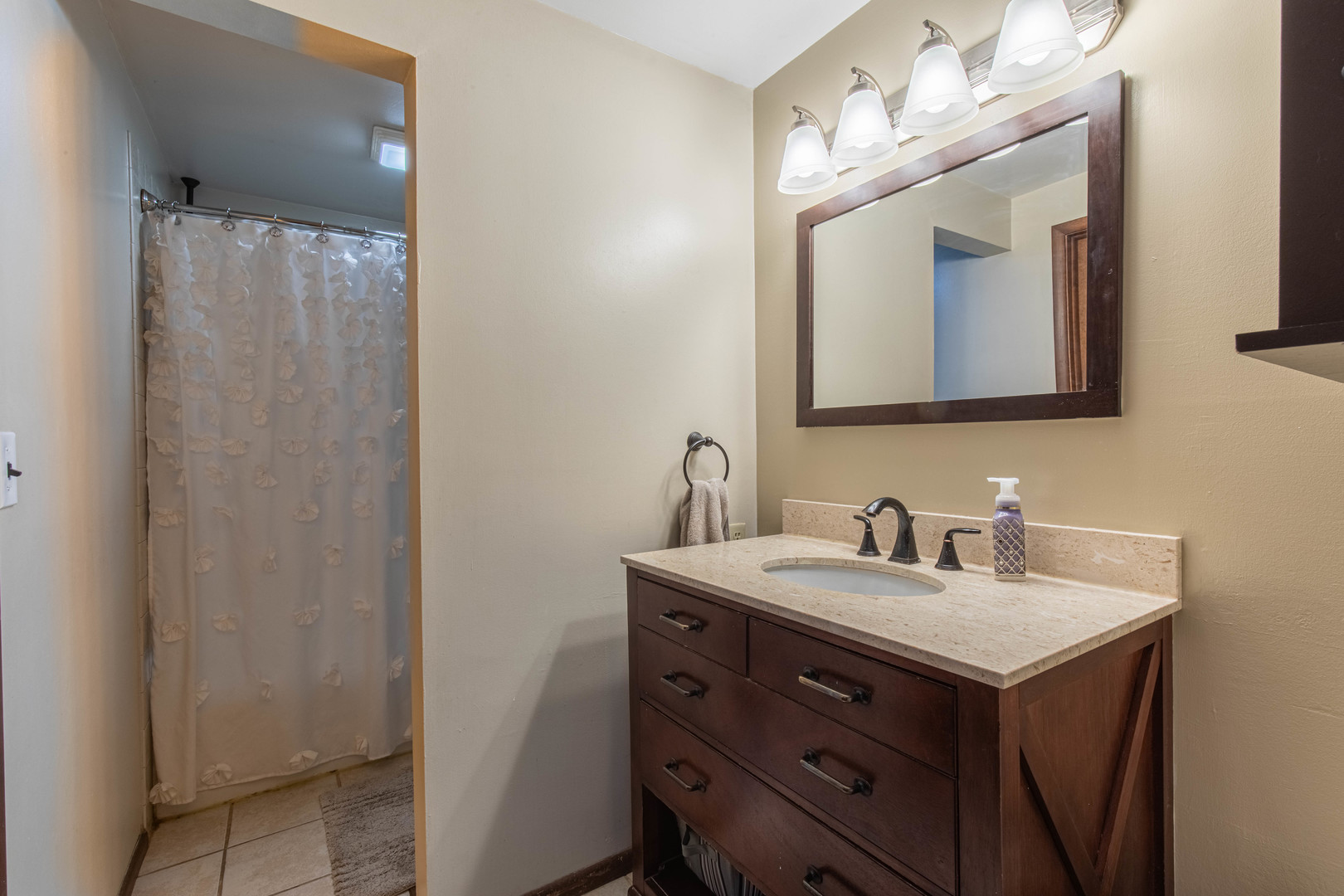 650 Erickson Drive Property Photo 15
