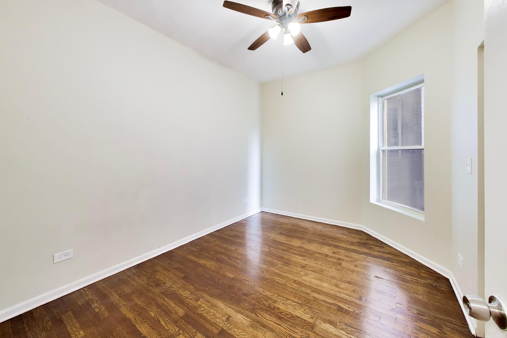 6520 S Ellis Avenue Property Photo 16