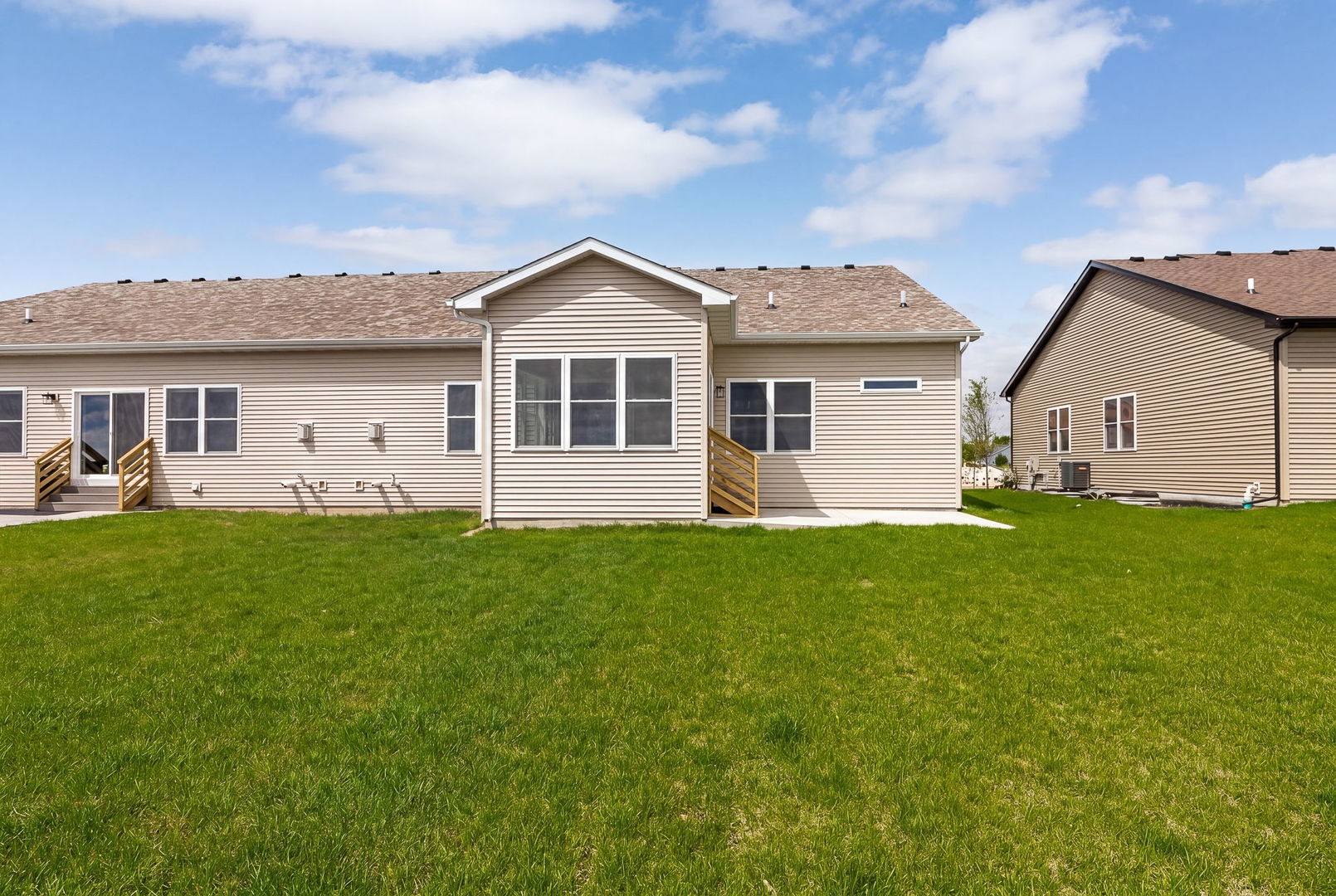 25136 S Westwind Drive Property Photo 14