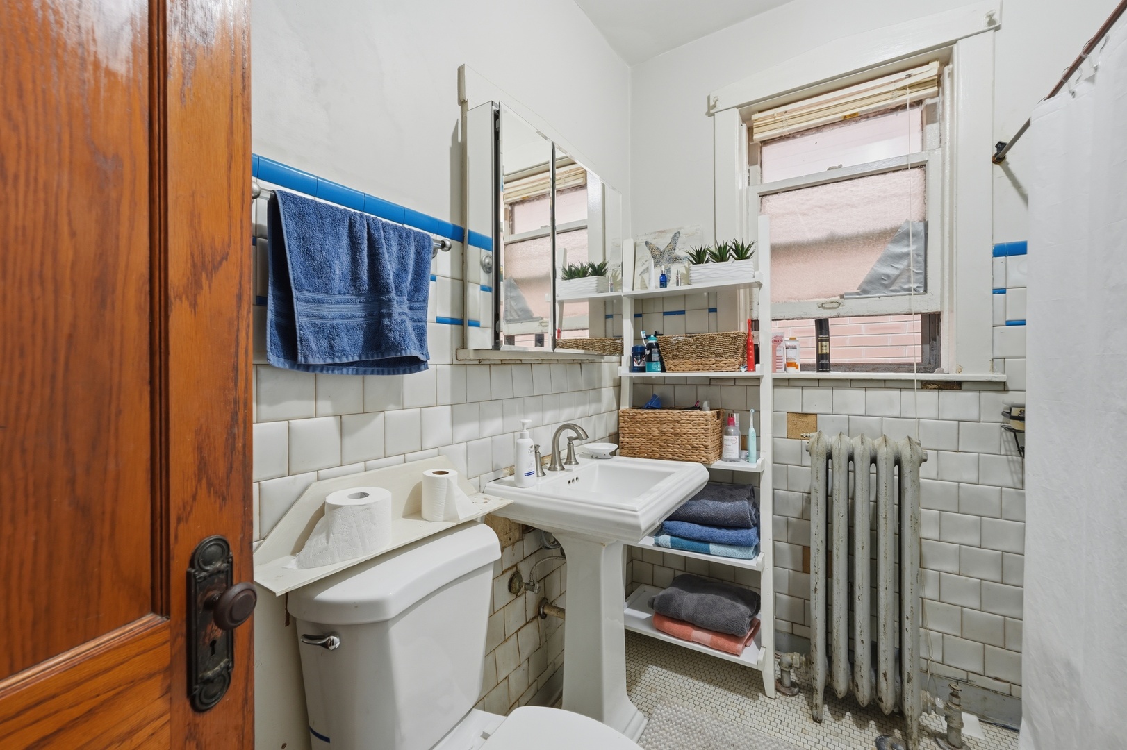 2244 W Huron Street Property Photo 9
