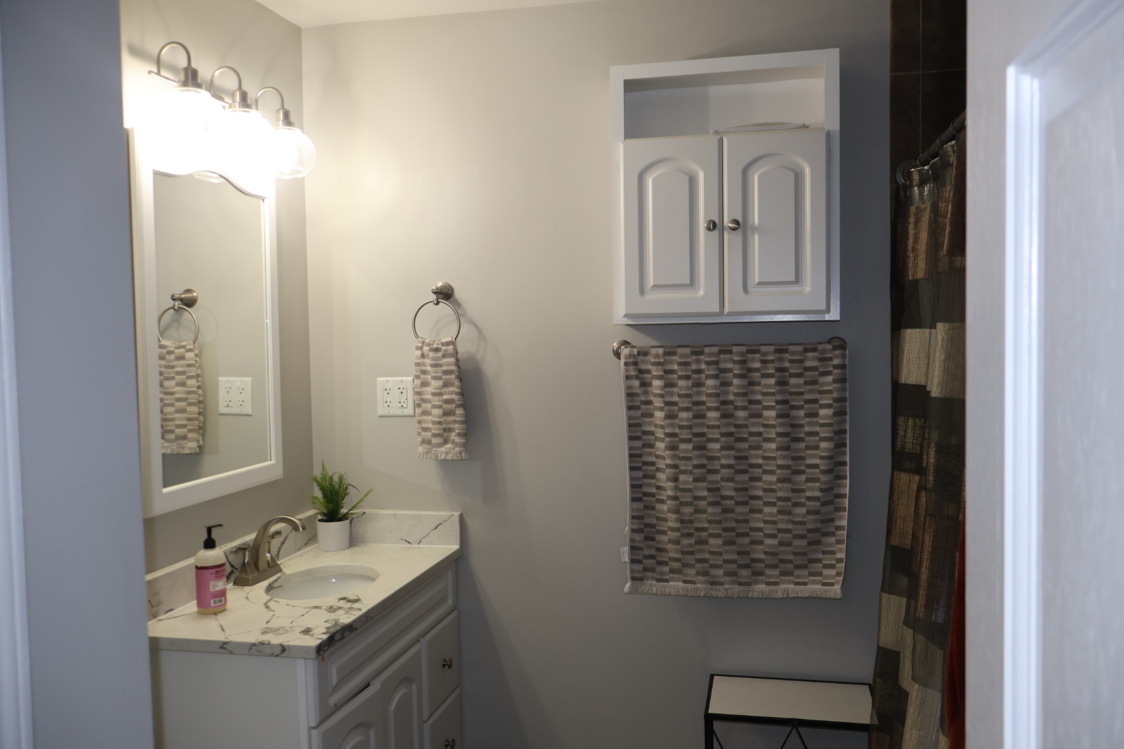 518 N Plamondon Drive Property Photo 15