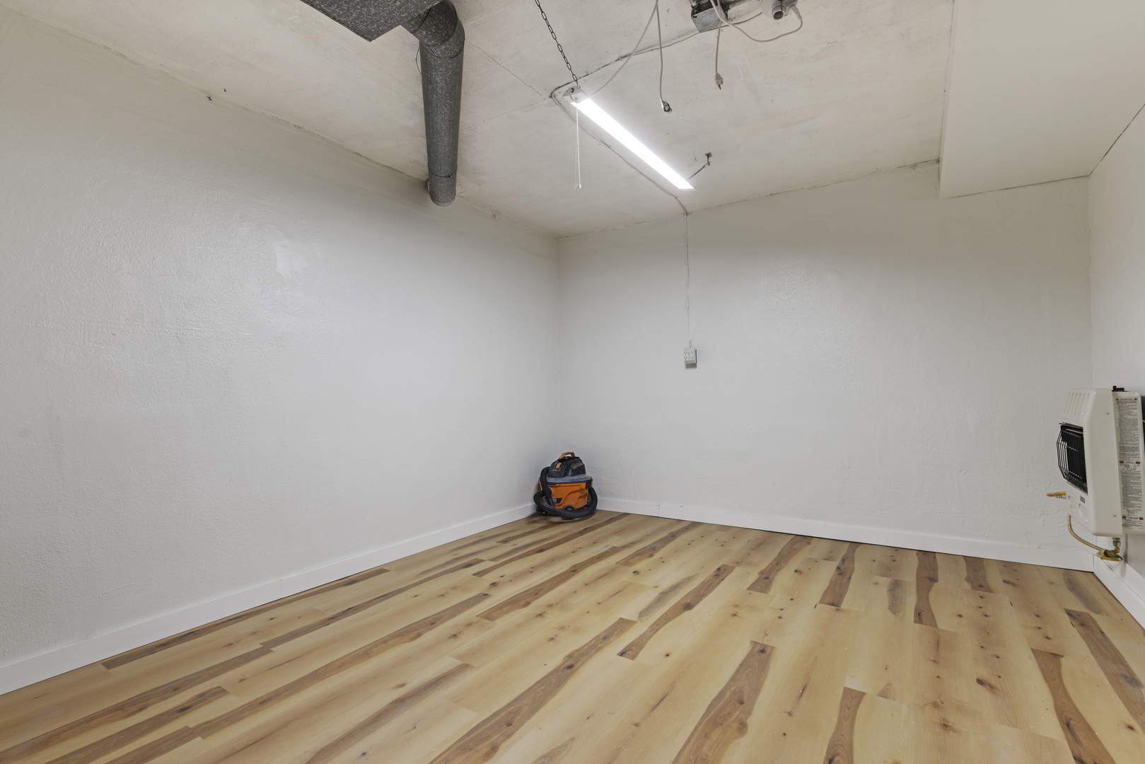 2904 Broadway Property Photo 16