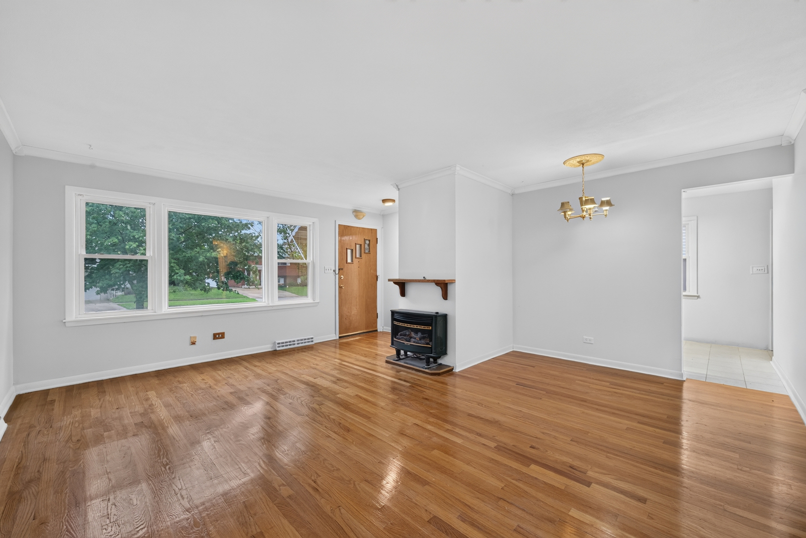 431 N Ridgemoor Avenue Property Photo 5