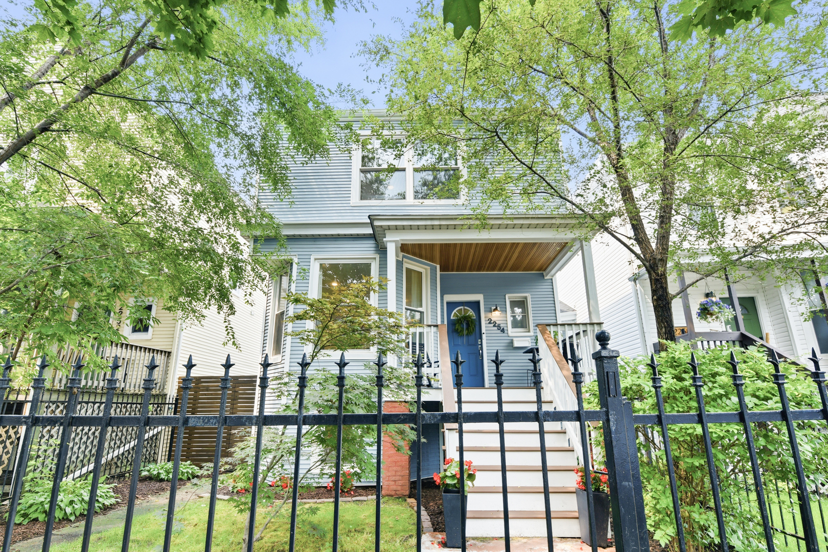 2254 N Central Park Avenue Property Photo 1