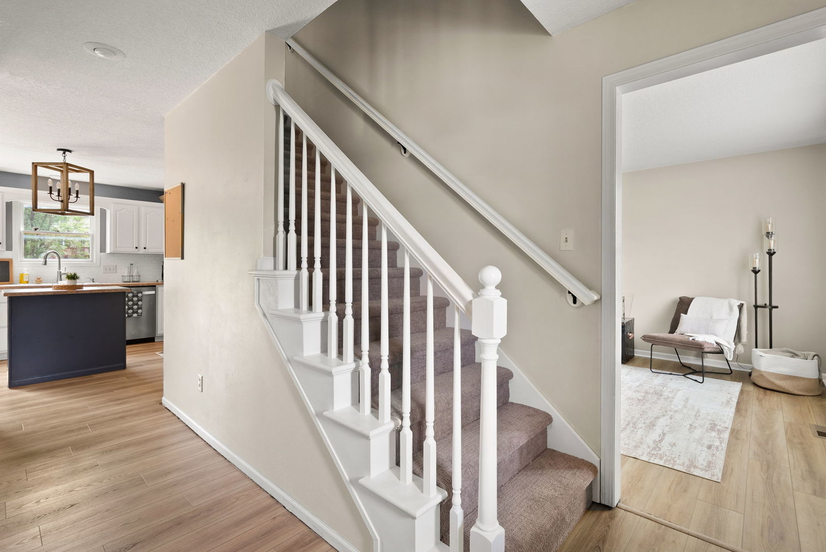 4873 Bald Eagle Court Property Photo 2