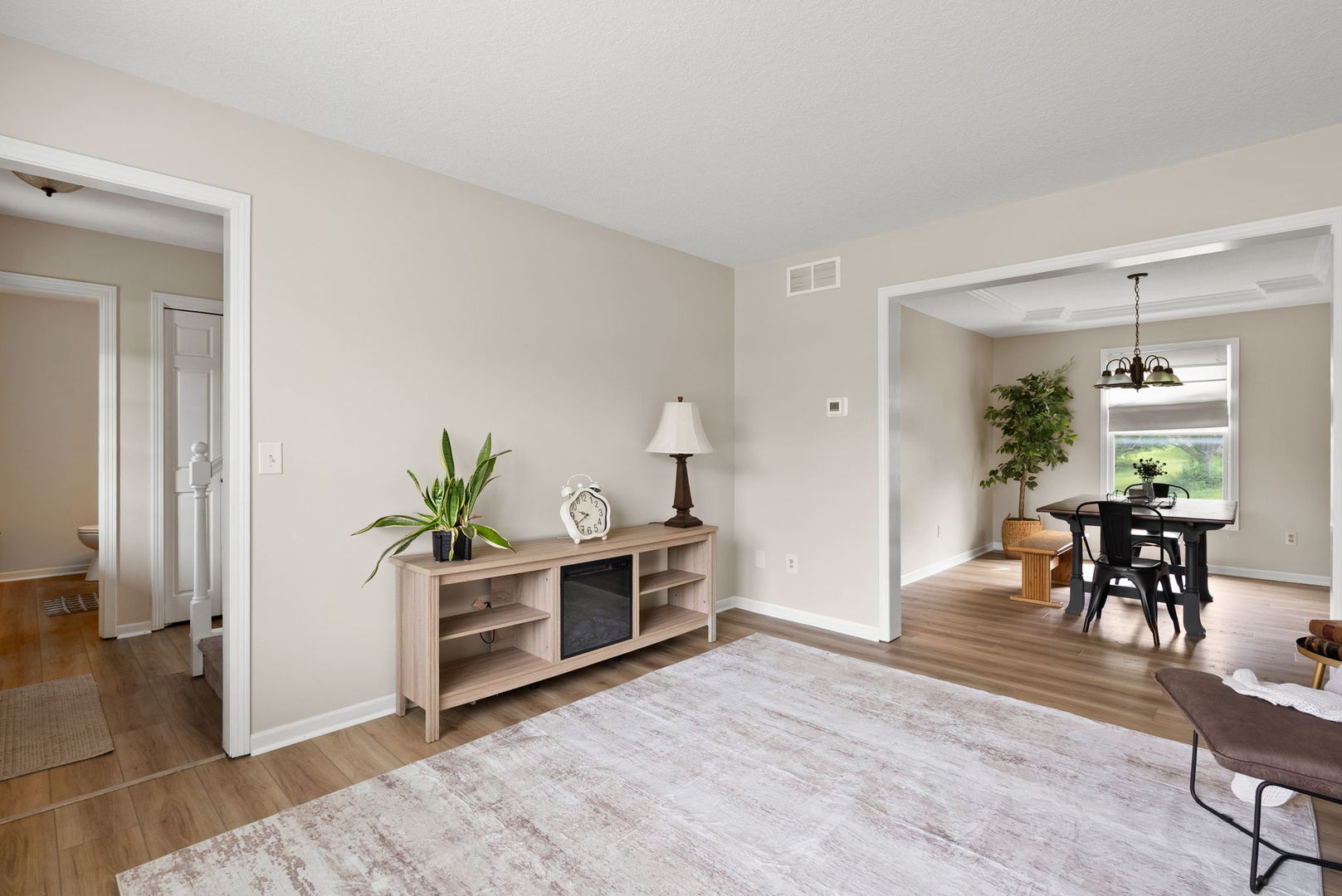4873 Bald Eagle Court Property Photo 3