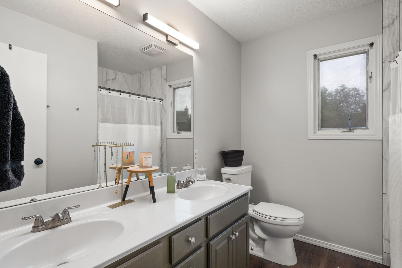 4873 Bald Eagle Court Property Photo 12