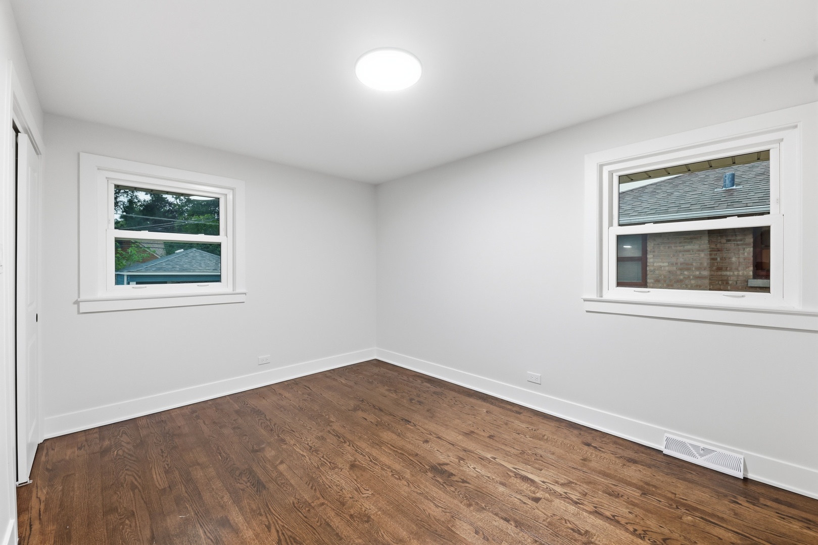 338 51st Avenue Property Photo 17