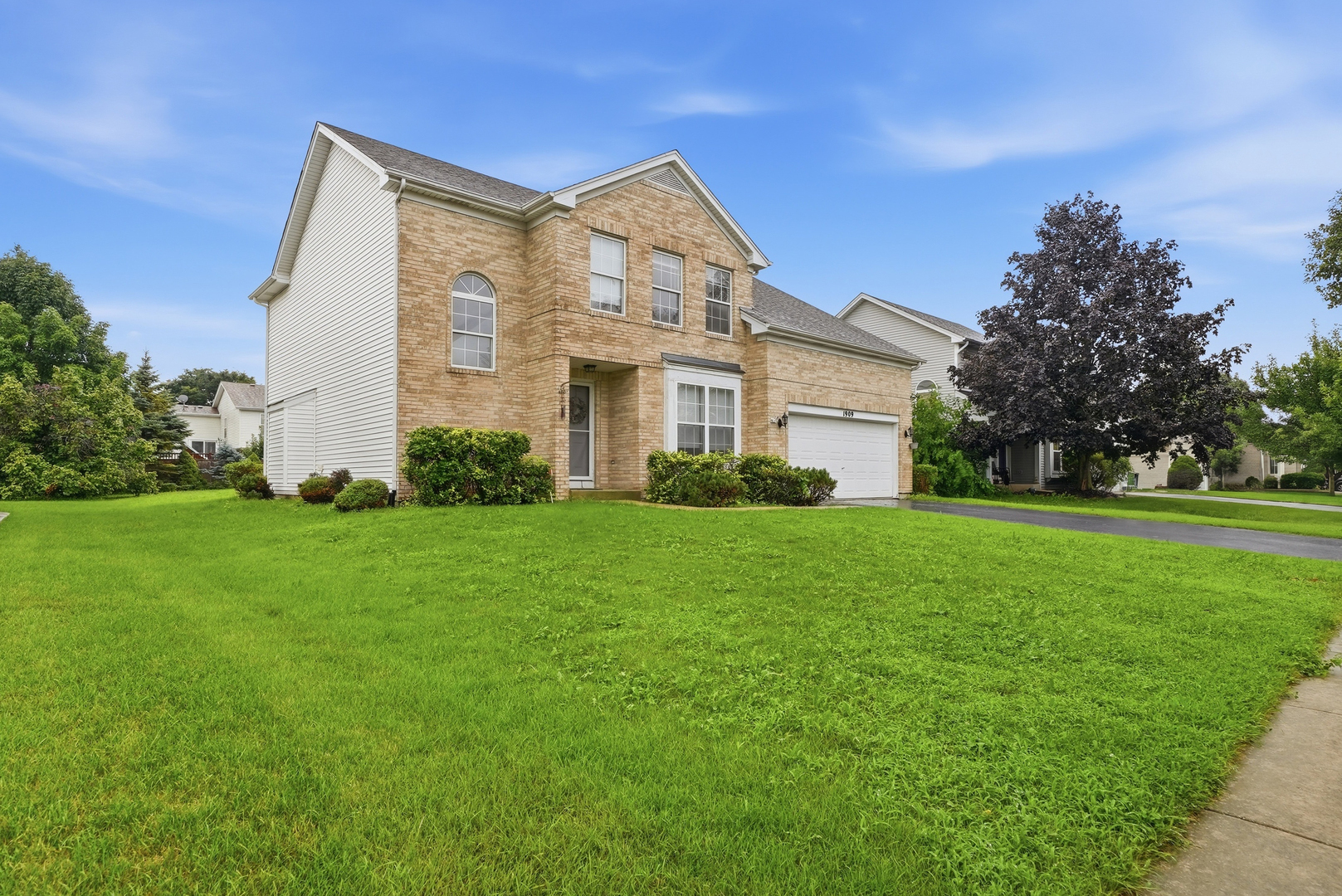 1909 Havenhill Drive Property Photo 2