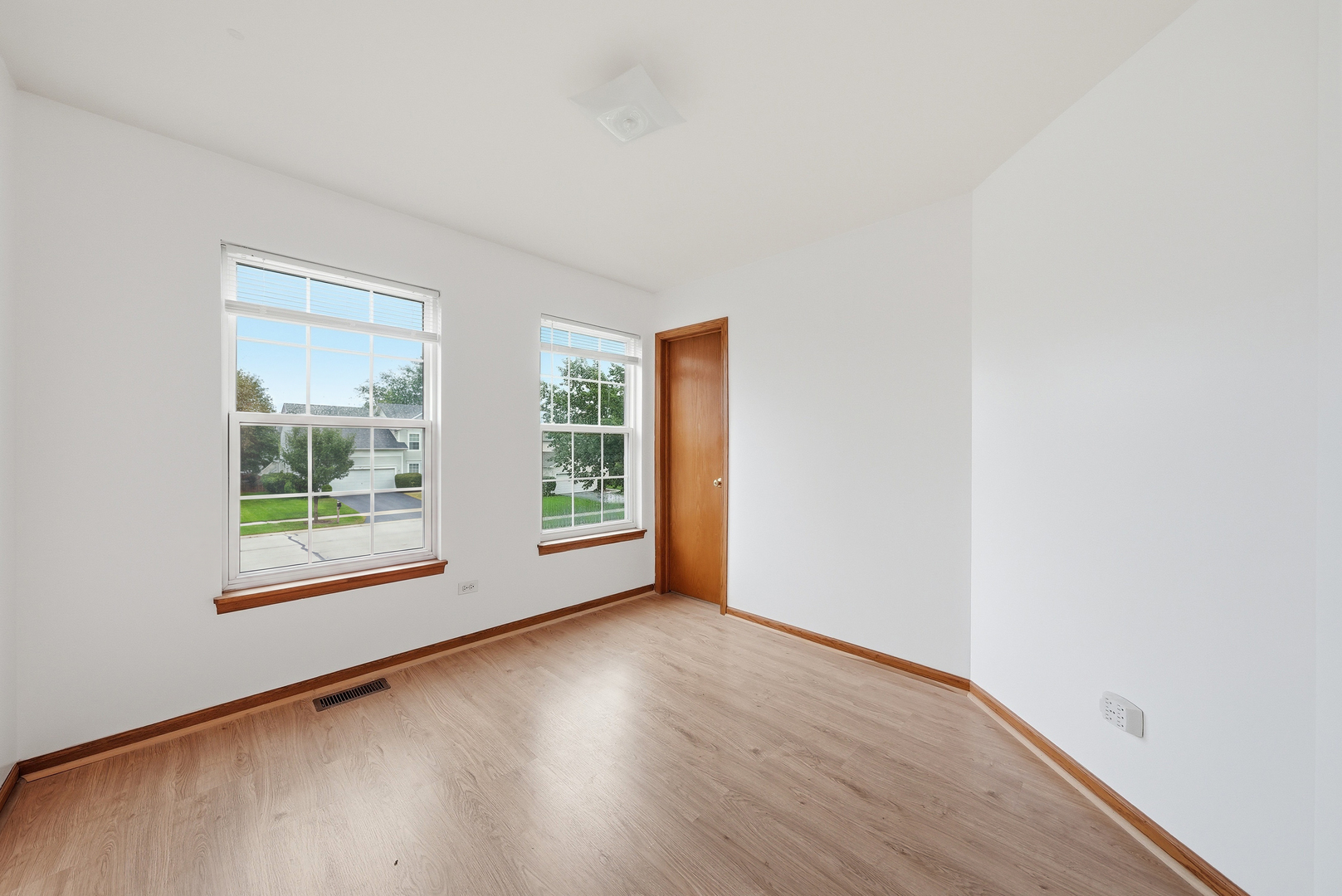 1909 Havenhill Drive Property Photo 17