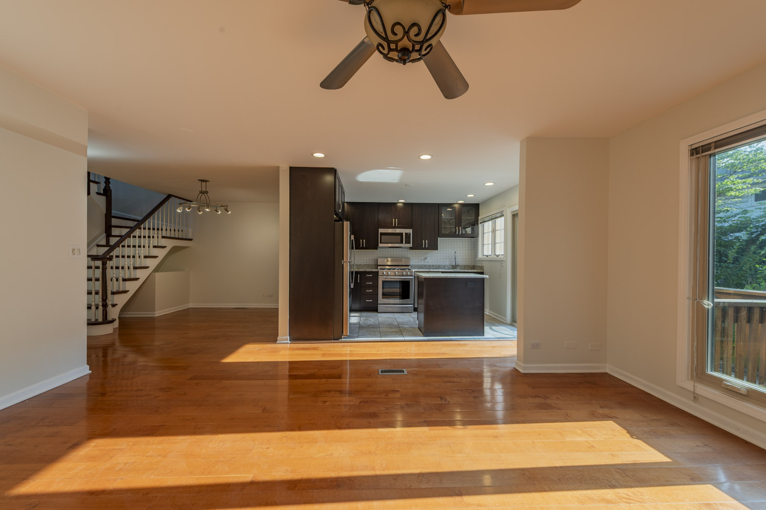 3125 Lake Avenue Property Photo 5