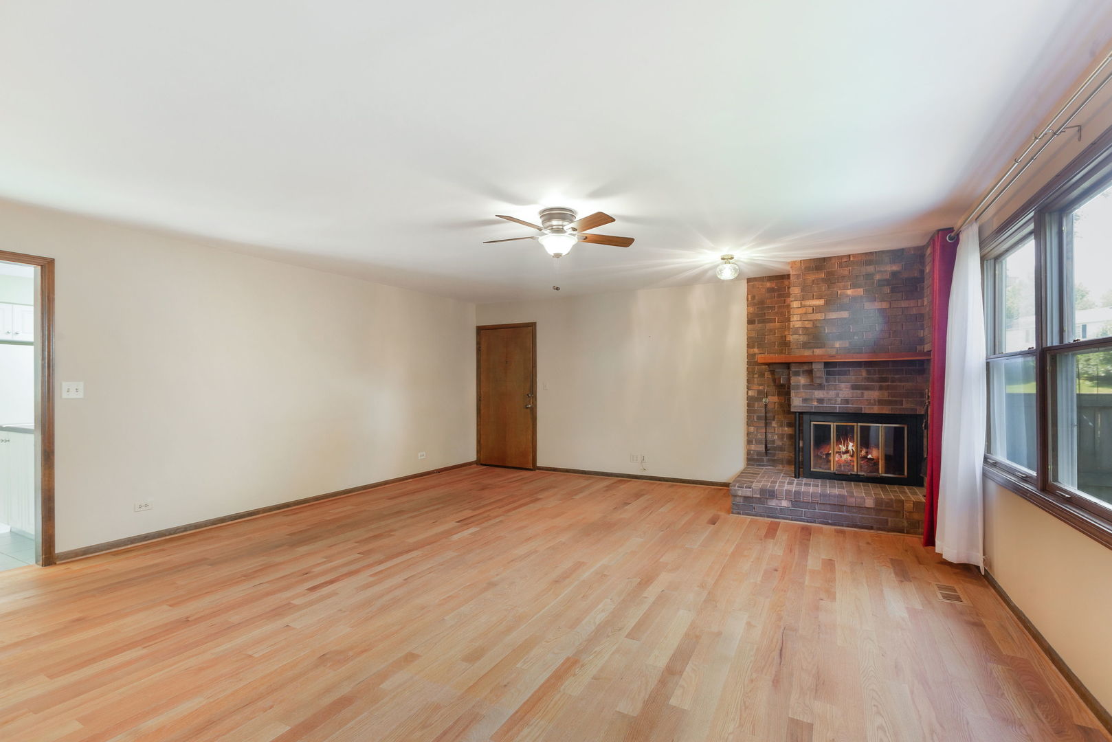 650 Twisted Oak Lane Property Photo 25
