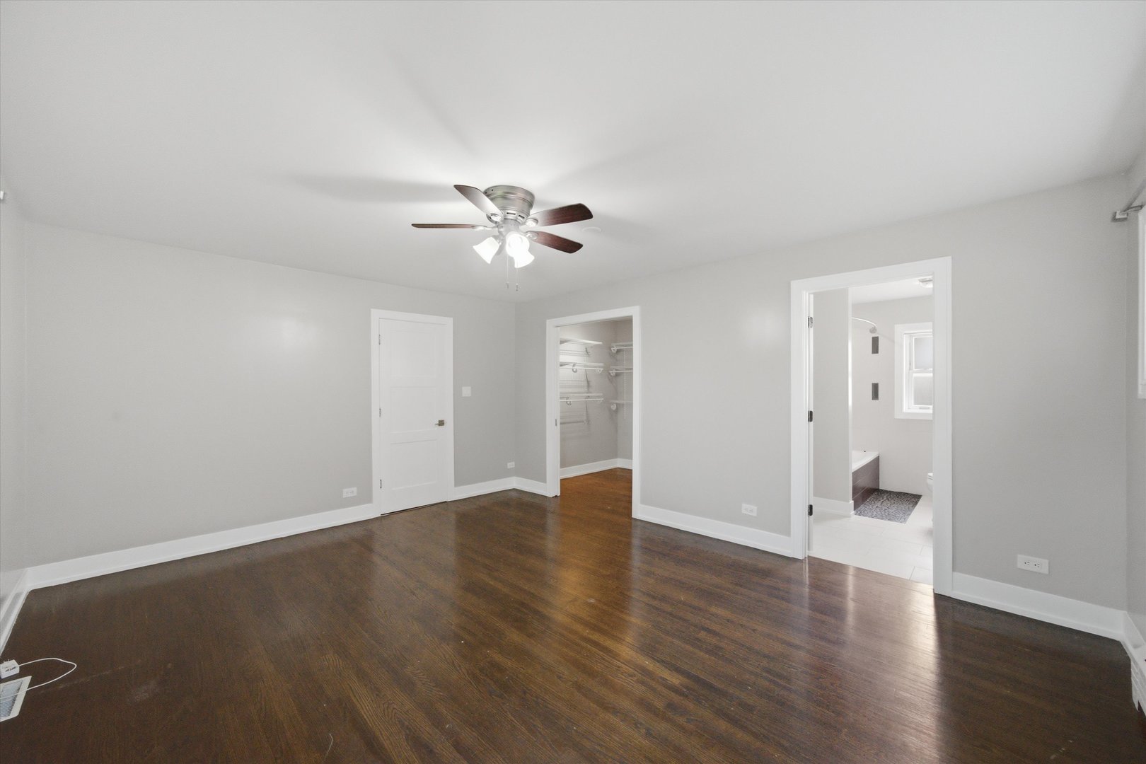 2420 Elm Street Property Photo 31