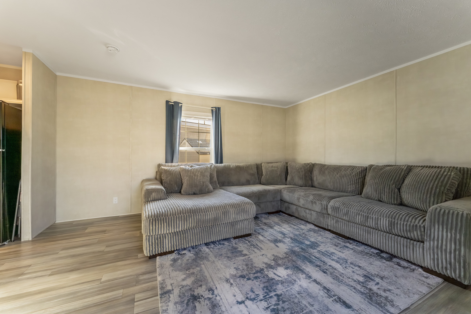1036 Lunga Drive Property Photo 11
