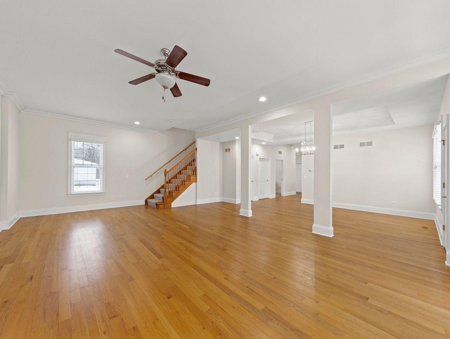 120 W Porter Avenue Property Photo 5