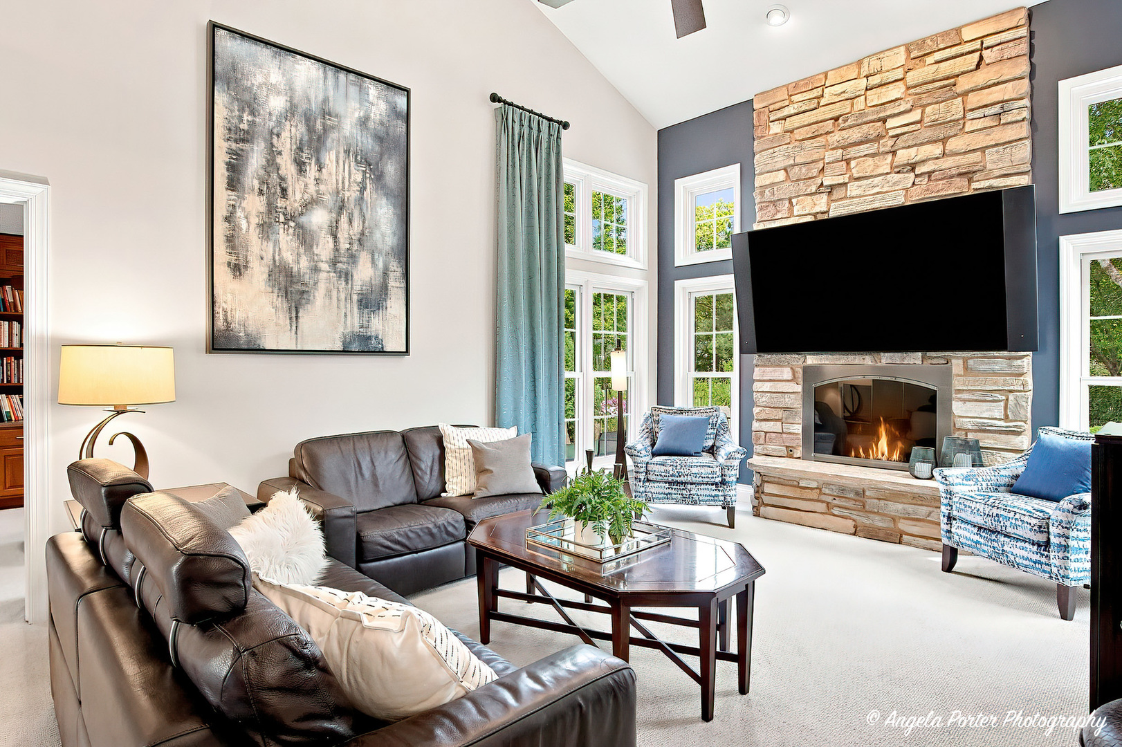 127 Michelle Place Property Photo 8