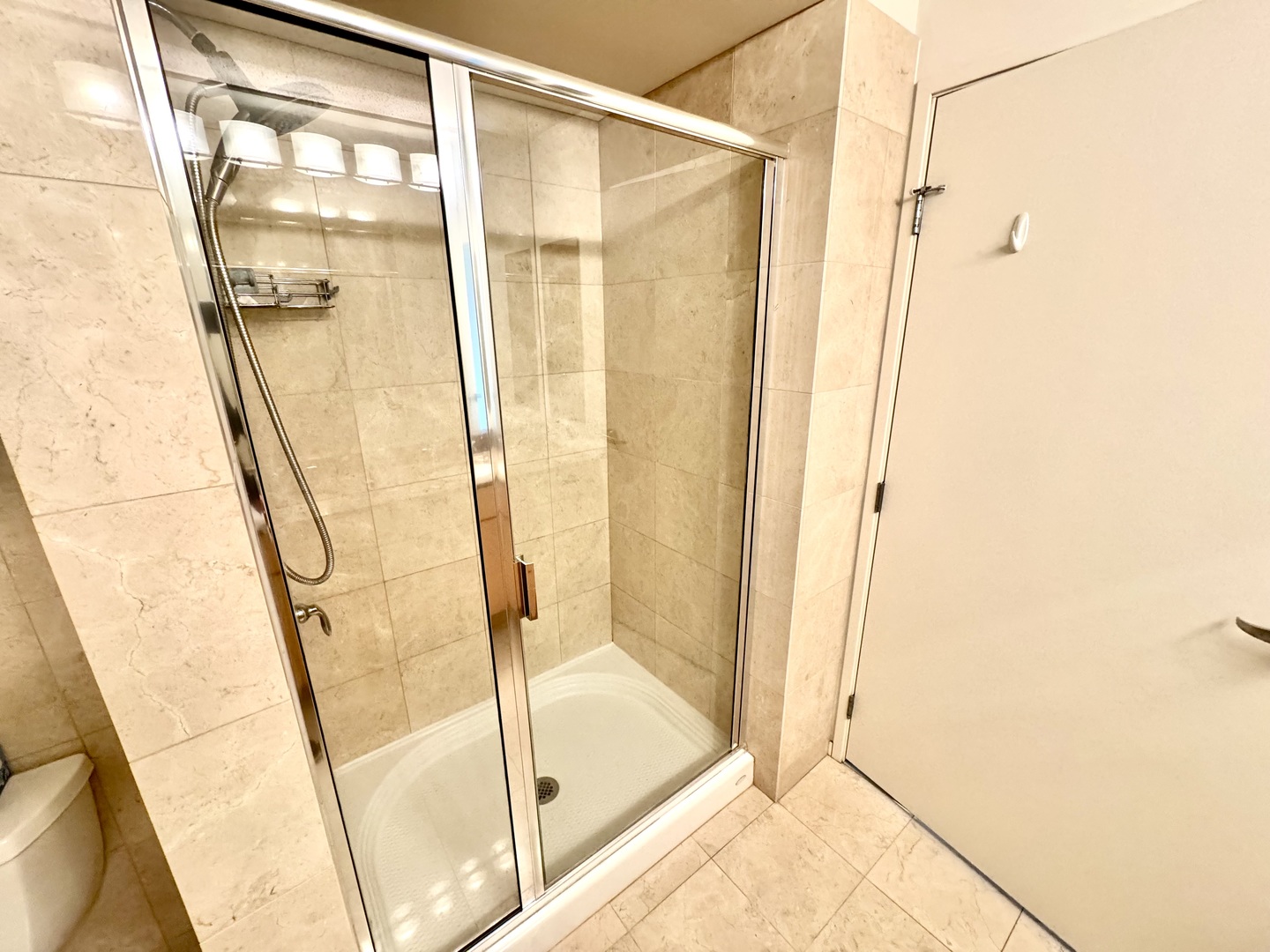 9725 Woods Drive 707 Property Photo 13