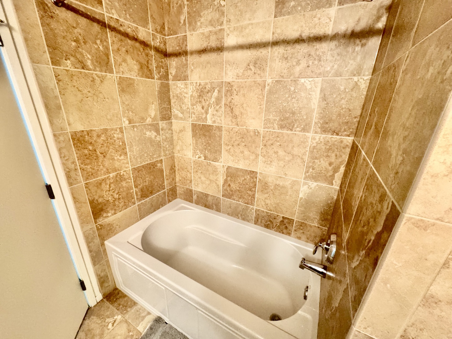 9725 Woods Drive 707 Property Photo 17
