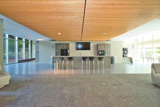 9725 Woods Drive 707 Property Photo 22