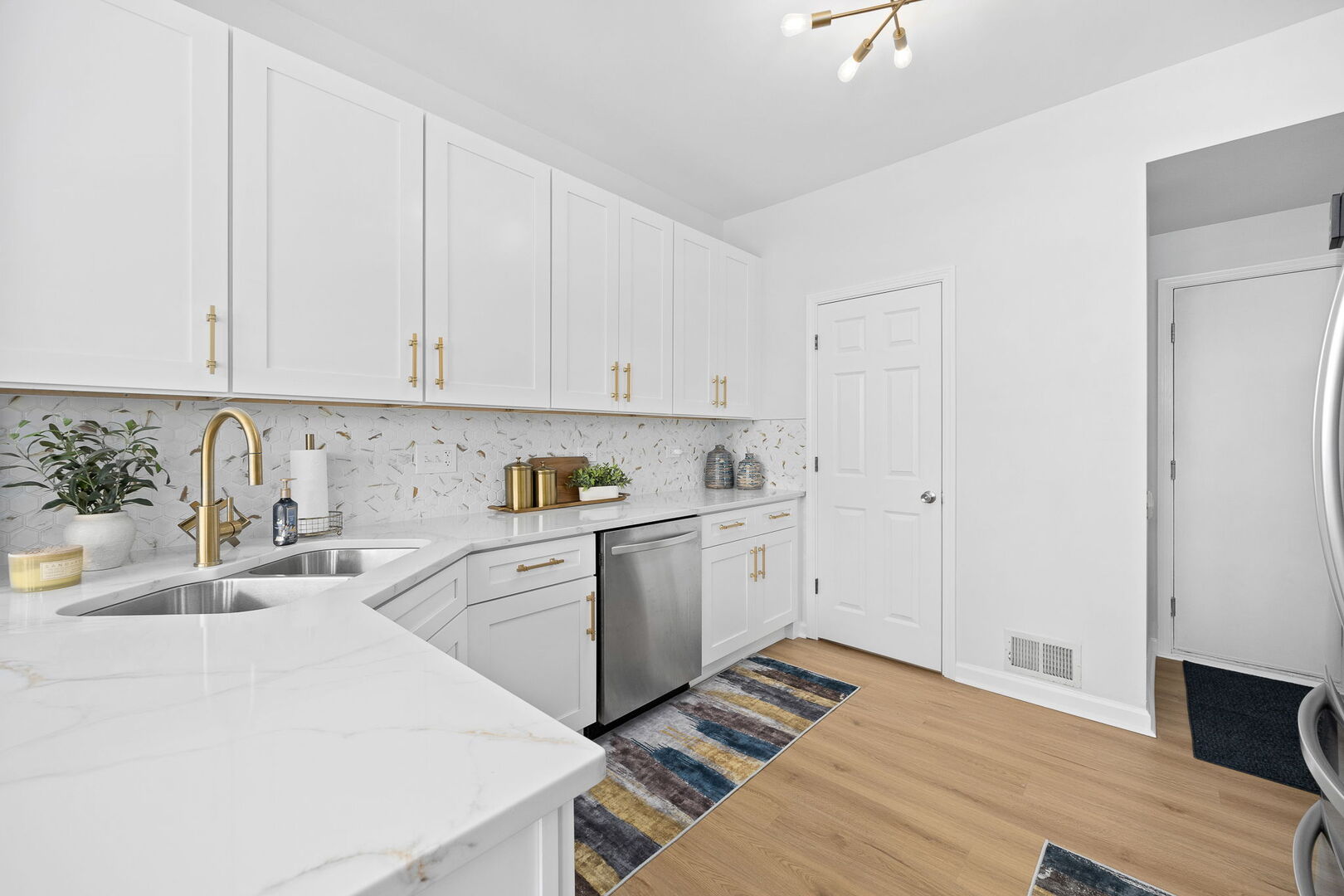 25025 Clare Circle Property Photo 9