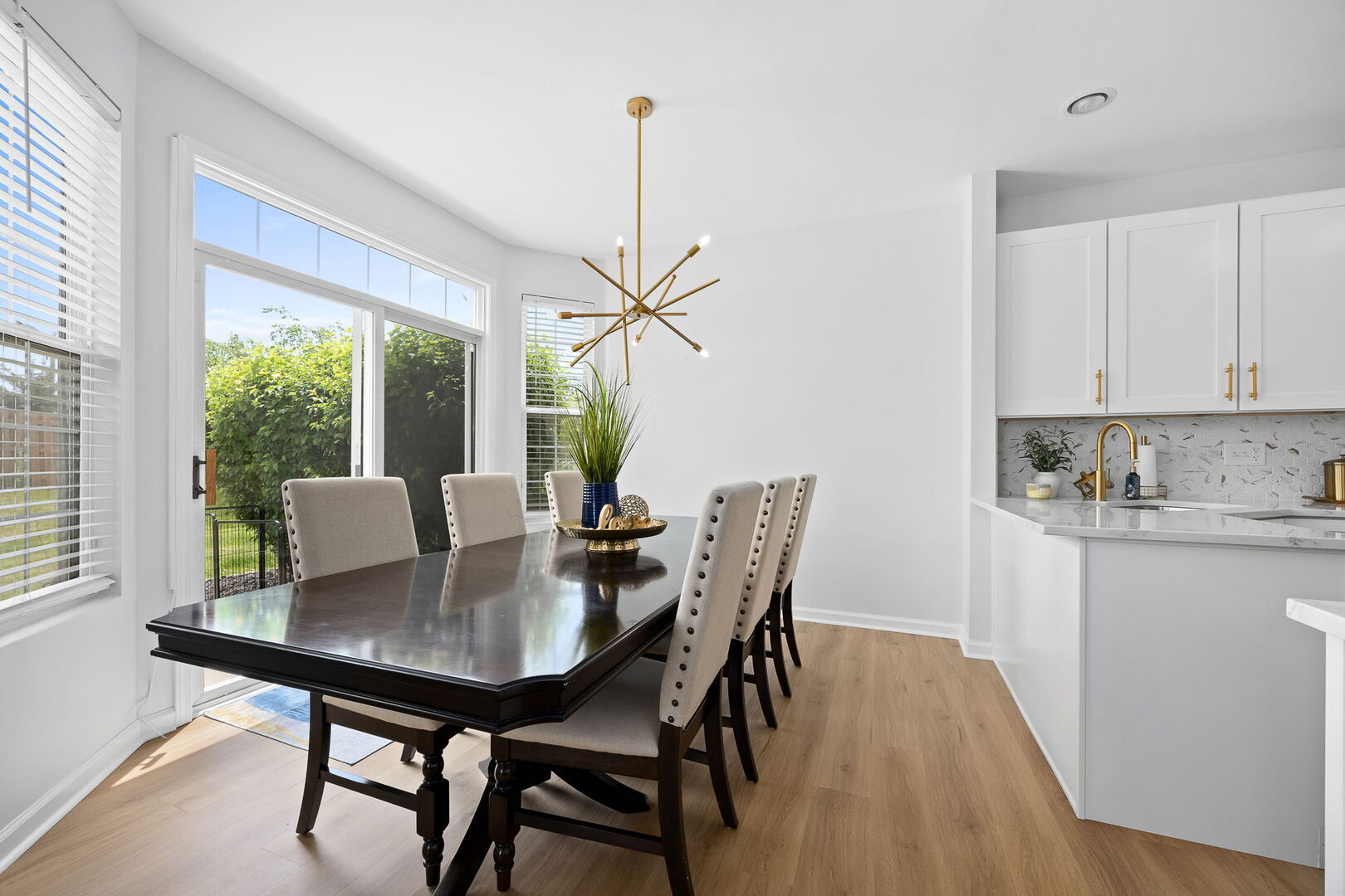 25025 Clare Circle Property Photo 10