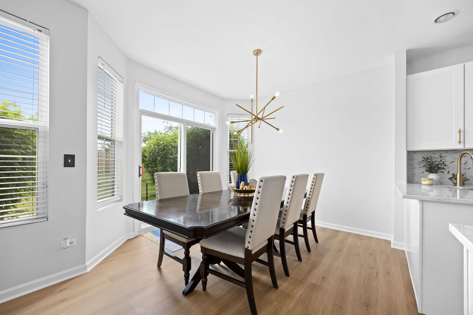 25025 Clare Circle Property Photo 12