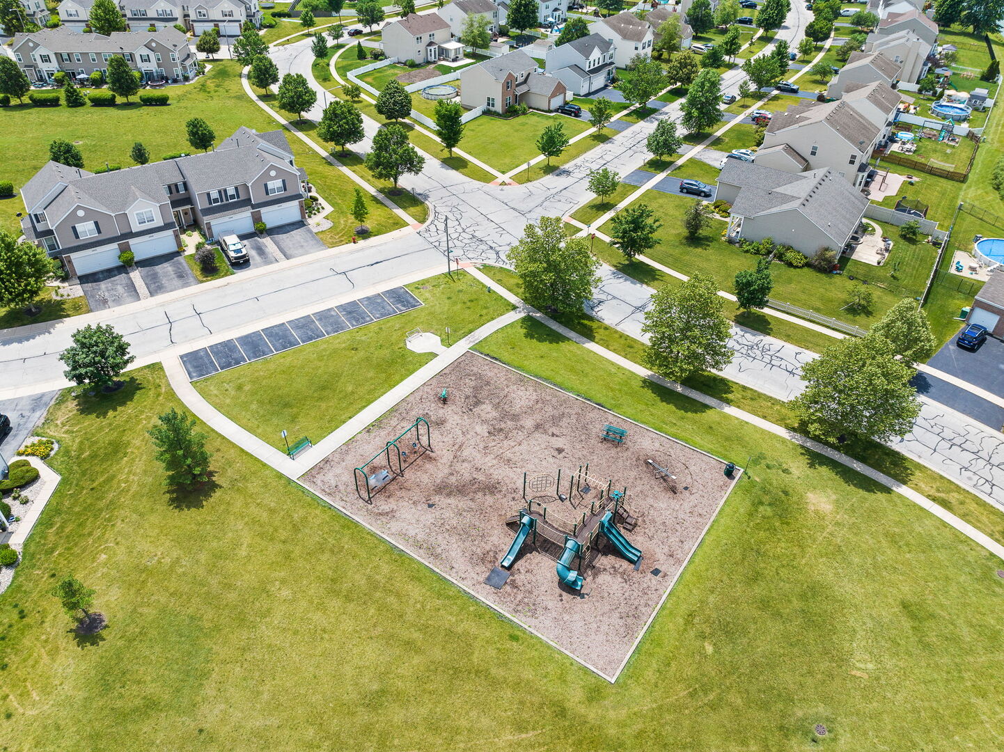 25025 Clare Circle Property Photo 32