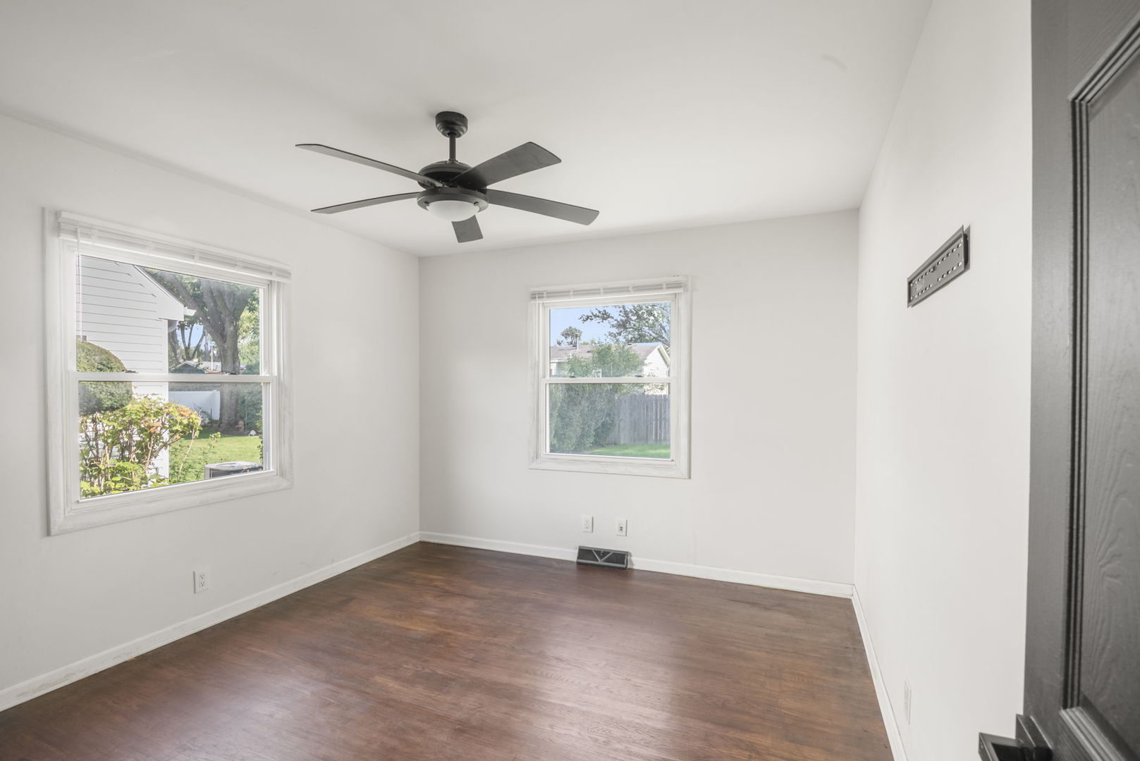 10004 Nw Circle Drive Property Photo 11