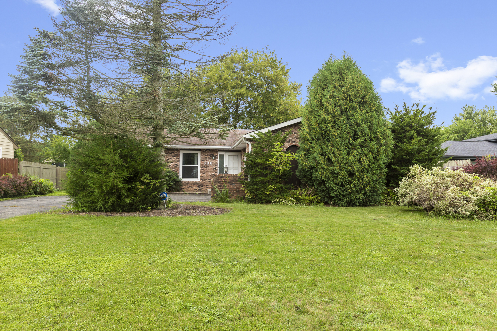 536 Thompson Avenue Property Photo 1
