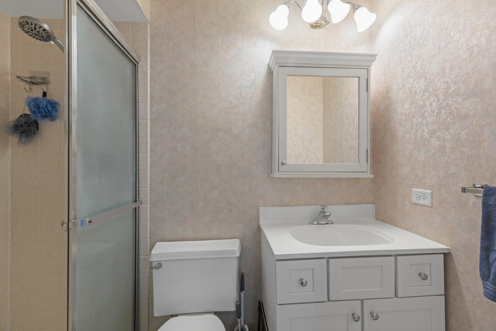 536 Thompson Avenue Property Photo 13