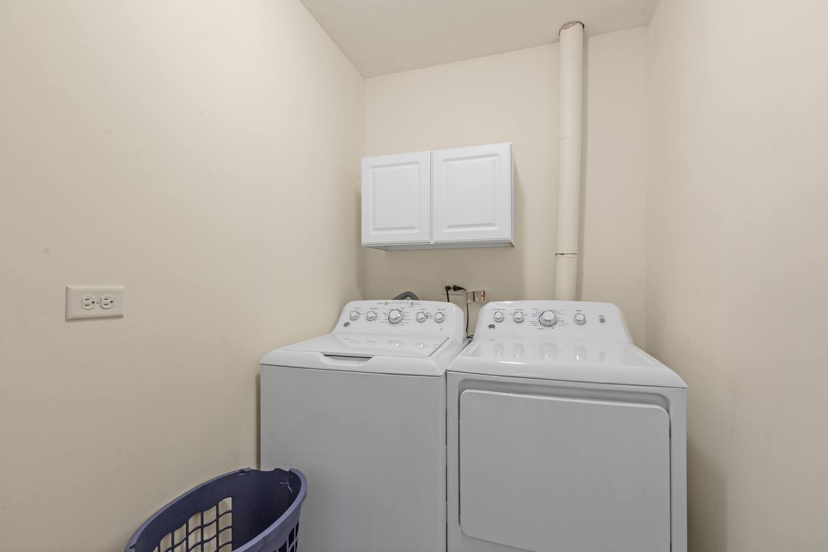536 Thompson Avenue Property Photo 16