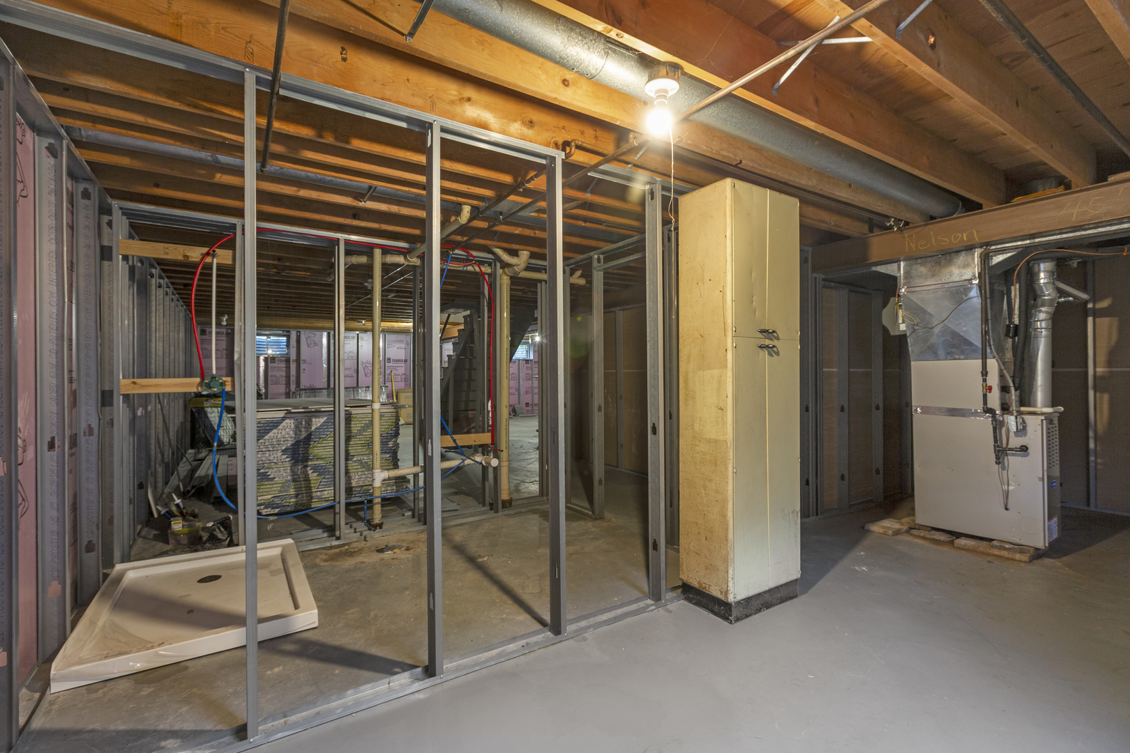 536 Thompson Avenue Property Photo 18