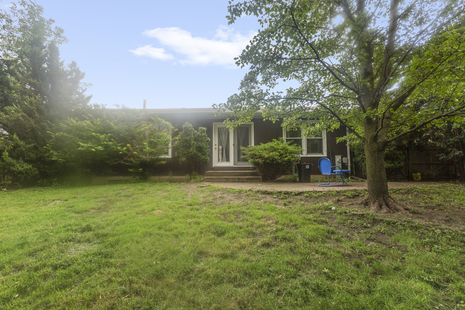 536 Thompson Avenue Property Photo 20