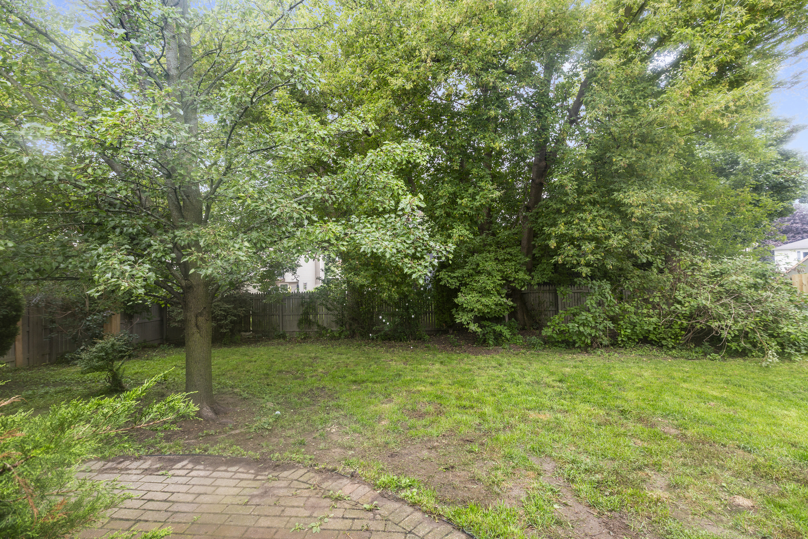 536 Thompson Avenue Property Photo 21