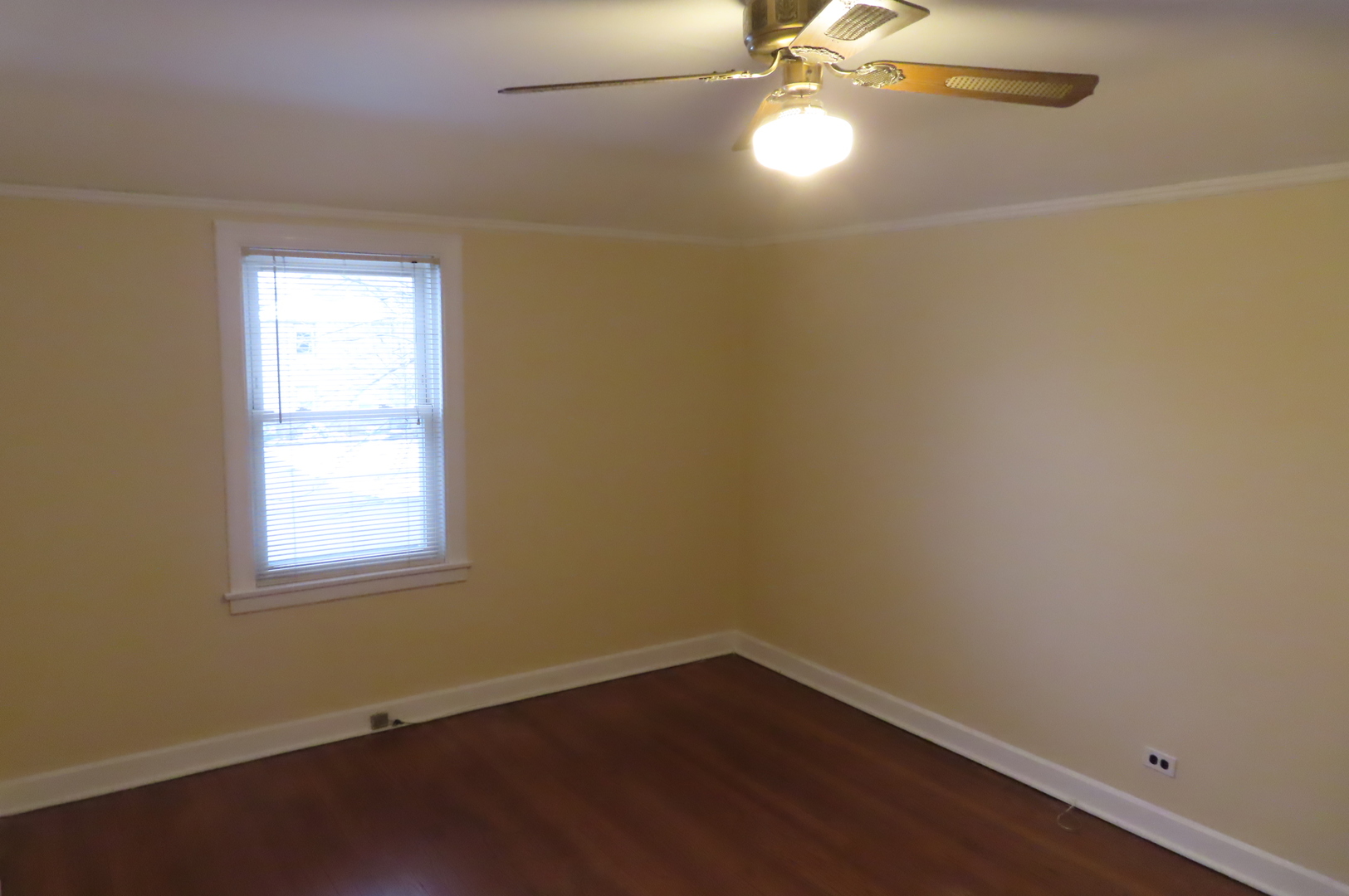 1710 N 73rd Court Property Photo 9