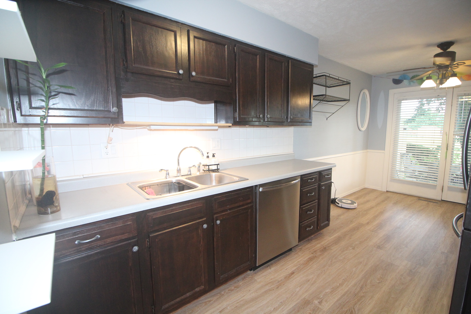 1530 Hunt Drive B Property Photo 4